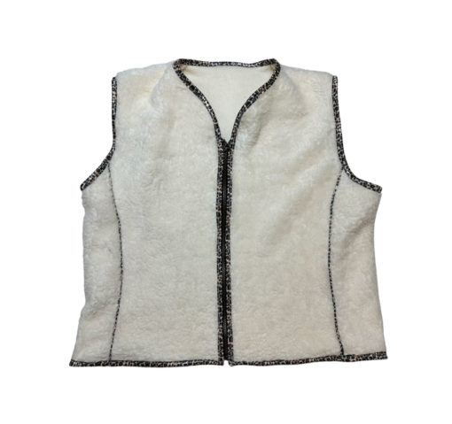 Schnittmuster Weste Nafia Teddy beige