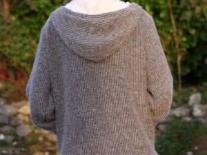 Zierstoff_Produkt Schnittmuster Cardigan Delia