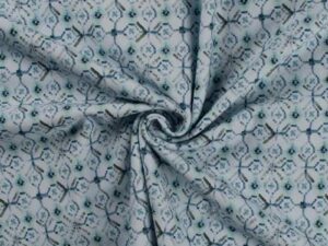 Jersey, Ornamente auf Hellblau