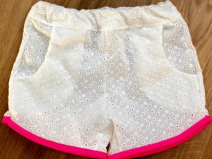 Schnittmuster Mina Hotpants Zierstoff