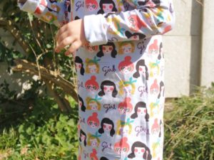 Schnittmuster Kinderkleid Marika Zierstoff5