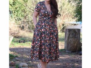 5087.001_Jersey Blumen Schwarz 8419