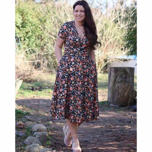 5087.001_Jersey Blumen Schwarz 8419