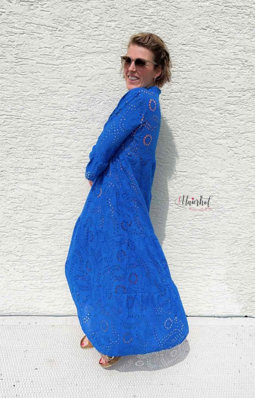 Schnittmuster Kleid Francesca Lochstickerei Royalblau - 2