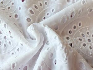 Lochmuster Baumwolle 11072 neu - 2