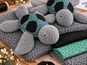 Stoffpaket Schildkröte Romea / Stoff für 2 Kuscheltiere - Grün / Grau / Schwarz
