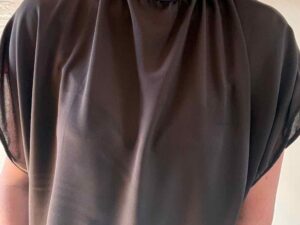 2 Meter Chiffon Crepe opt. plus Priska Papierschnittmuster – Bild 7