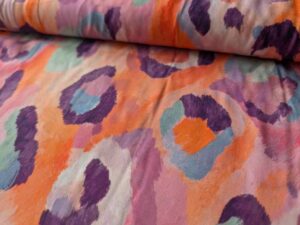 Viskose Satin Stoff, Leo Musterung Koralle Lila Mint – Bild 3