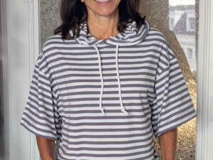 Schnittmuster Shirt Hoodie Bluse Idun Streifen grau - 1
