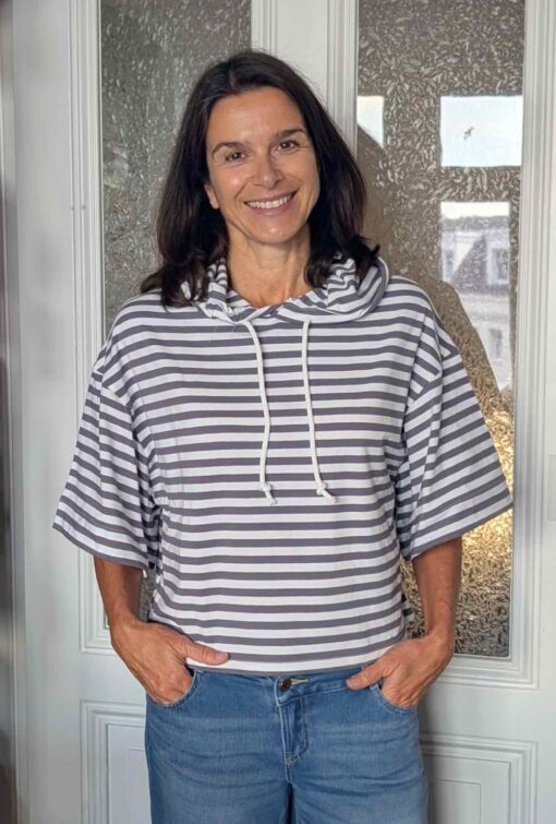 Schnittmuster Shirt Hoodie Bluse Idun Streifen grau - 1